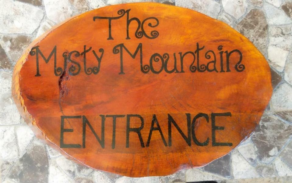 Haldummulla The Misty Mountain Guest House מראה חיצוני תמונה